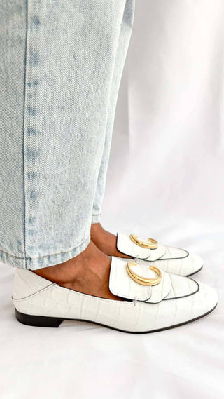 Chloe-C-Loafers-Shoes-white-croc-print-Glamorizta