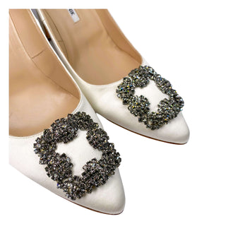 Manolo-Blahnik-Hangisi-white-satin-Glamorizta