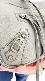 Balenciaga-City-Bag-Gray-Glamorizta