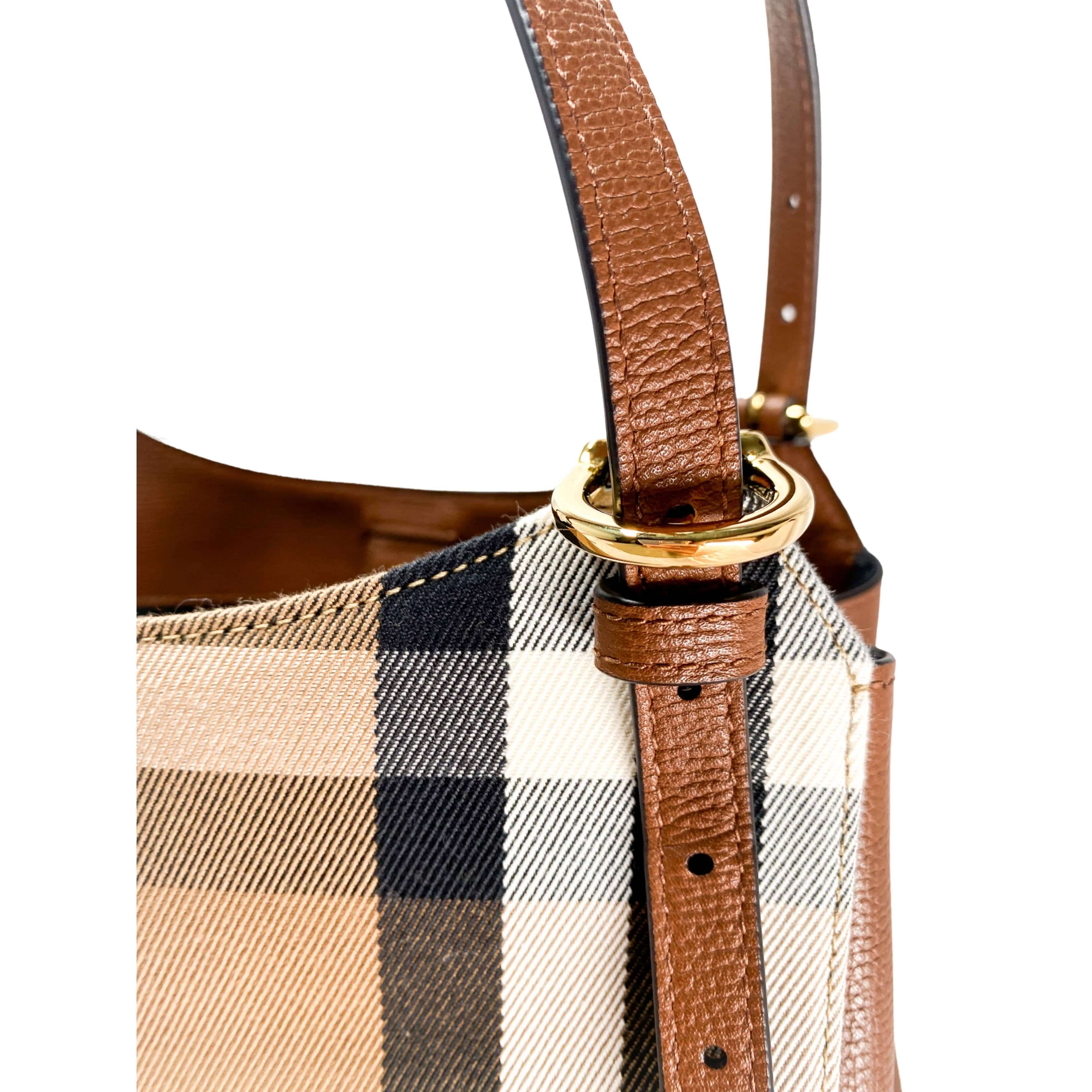 Shop the Burberry Note Bag now - Main Image