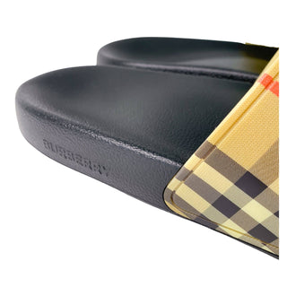 Burberry-Pool-Slides-Brown-Check-Black-Rubber-Sole