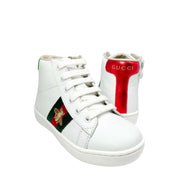 Gucci-Ace-Bee-Sneakers-Glamorizta