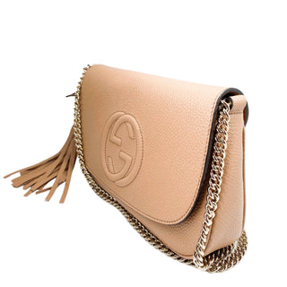 Gucci-Crossbody-Bag-Soho-Disco-Bag-Beige-Glamorizta