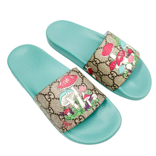 Gucci GG and mushroom print pool slides for kids with turqouoise sole