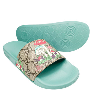 Gucci GG and mushroom print pool slides for kids with turqouoise sole