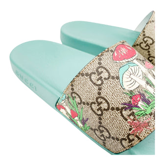 Gucci GG and mushroom print pool slides for kids with turqouoise sole
