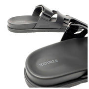 Hermès Chypre Sandals in black leather