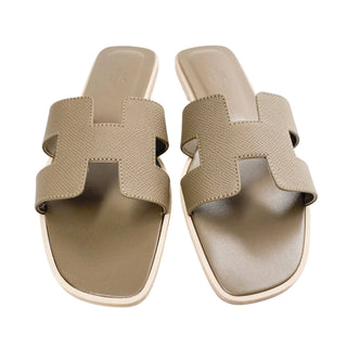 Hermès Oran sandals etoupe