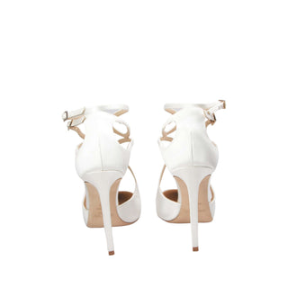 Jimmy-Choo-Wedding-Heels-Woman-Glamorizta