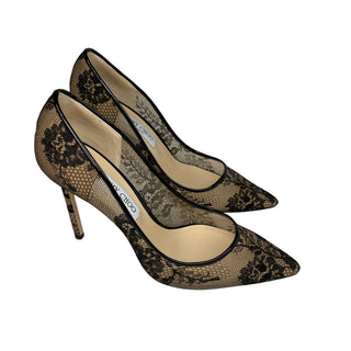 Jimmy-Choo-Woman-Heel-Black-Lace-Glamorizta