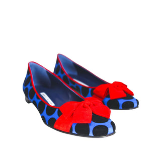 Manolo-Blahnik-Aragon-flat-shoe-blue-black-dots-red-bow-Glamorizta