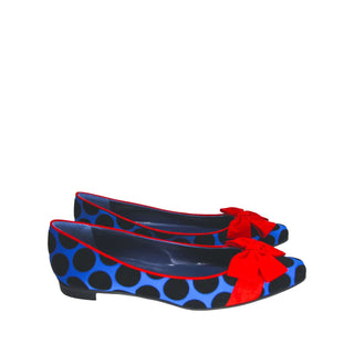 Manolo-Blahnik-Aragon-flat-shoe-blue-black-dots-red-bow-Glamorizta