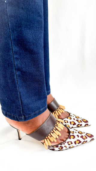 Manolo-Blahnik-Mulov-mules-heels-Glamorizta