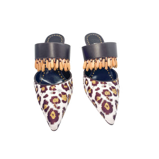 Manolo-Blahnik-heels-sandals-mules-leopard-print-Glamorizta