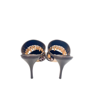 Manolo-Blahnik-heels-sandals-mules-leopard-print-Glamorizta