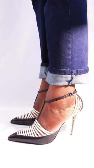 Manolo-Blahnik-high-heels-Glamorizta