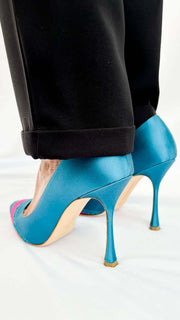 Manolo-Blahnik-high-heels-satin-turquoise-Glamorizta