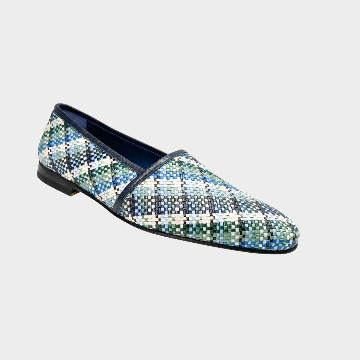 Manolo-Blahnik-leahter-loafers-shoes-Glamorizta