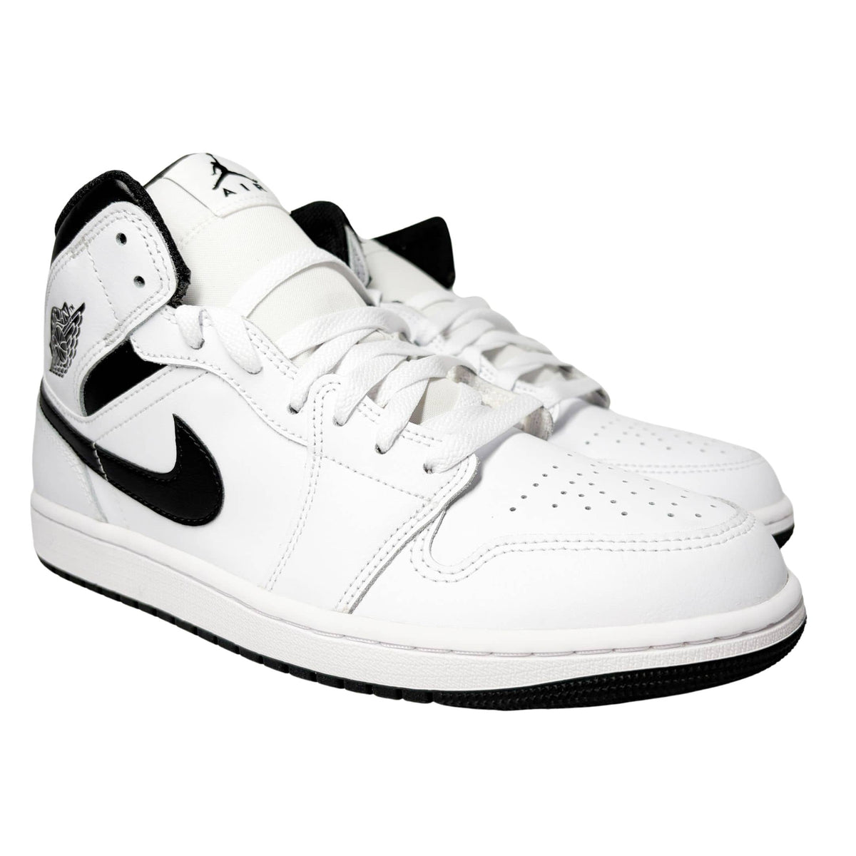 Nike Air Jordan 1 high tops white and black 