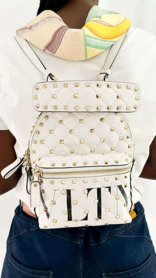 Valentino-Rockstud-Backpack-Ladies-Glamorizta